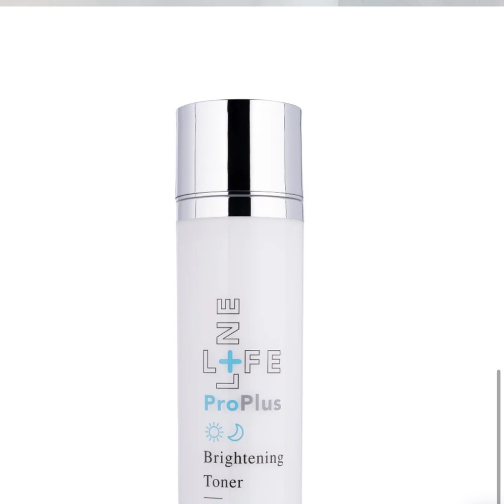 ProPlus Brightening Toner - White and Silver